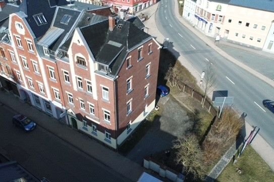 Mehrfamilienhaus/ Wohn- und Geschäfthaus auf 320.0 m² Grundstücksfläche in Auerbach inkl Stellplätze und Ausbaureserve