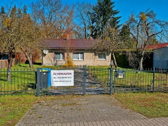 Einfamilienhaus auf großem Grundstück in perfekter Lage