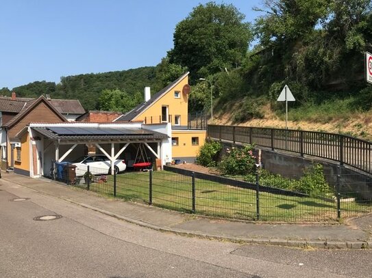 Idyllisches Eigenheim, komplett renoviert, in Waldfischbach-Burgalben