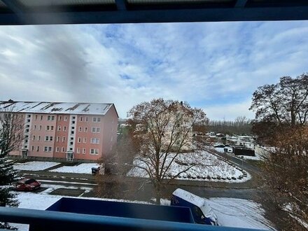 Helle 3-Raum-Wohnung mit Blick ins Grüne