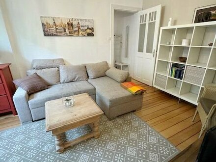 Zauberhafte möbl. 2 Zimmer Wohnung/ WLAN/ Pauschalmiete 1.590,00 € / ab sofort frei