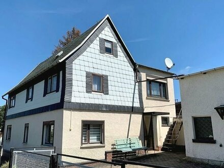 Einfamilienhaus in idyllischer & ruhiger Randlage !