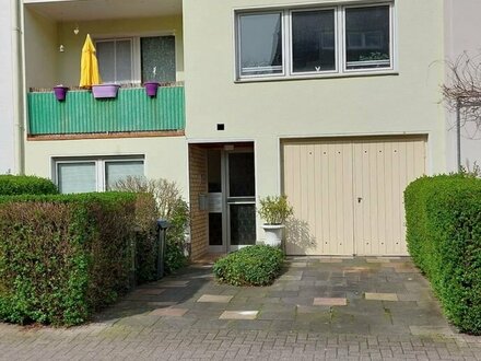 Lichtdurchflutete modernisierte 3-Zimmer-Wohnung zzgl. Extraraum in einem Zweifamilienhaus in Köln Nippes/Mauenheim