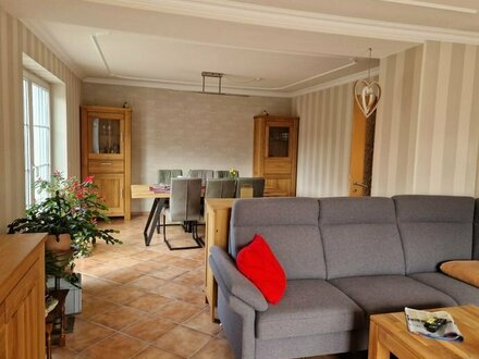 provisionsfreies Einfamilienhaus in Bad Waldliesborn, ruhiger Wohnlage, vollunterkellert, 2-3 Stellplätze auf dem Grund…