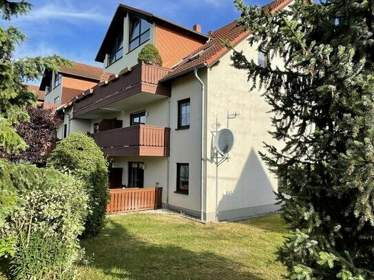 Freiwerdend - Großzügige, schöne 3-Zimmer-Wohnung mit Tageslichtbad und Terrasse in Döbeln-Pommlitz