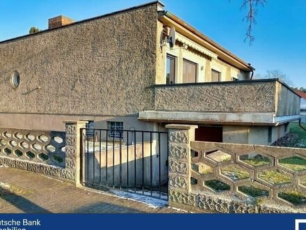 Bezaubernder Flachdachbungalow mit viel Potenzial