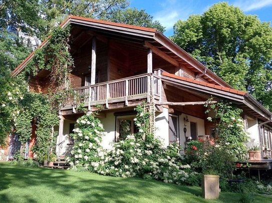 Provisionsfrei! Traumhaus im Garten Eden