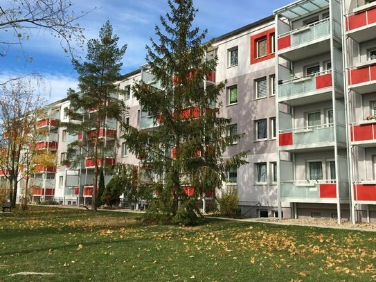 3 Zimmer zum Wohlfühlen, ein Balkon zum Verweilen - jetzt besichtigen!