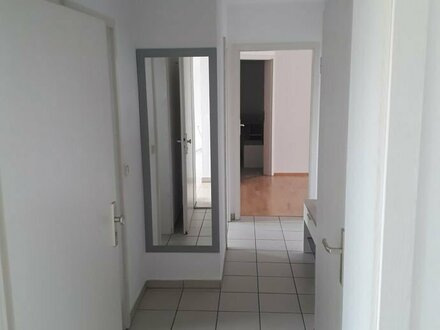 Helle 3-Zimmer Wohnung mit Balkon in Ingolstadt Süd-West, Stadtteil Ringsee