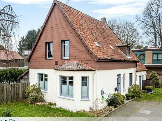 Oldenburg-Eversten: sanierungsbedürft. Einfamilienhaus, ideal für max. 3-köpfige Familie, Obj. 7537