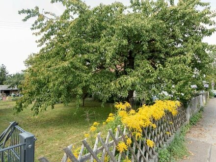 Bauplatz für drei Reihenhäuser oder Mehrfamilienhaus in Manching mit guter Anbindung nach Ingolstadt