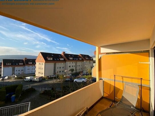 Sonniges 1 Zimmer Appartement mit Einbauküche und Balkon mit traumhaften Blick auf Niedernhausen !!!