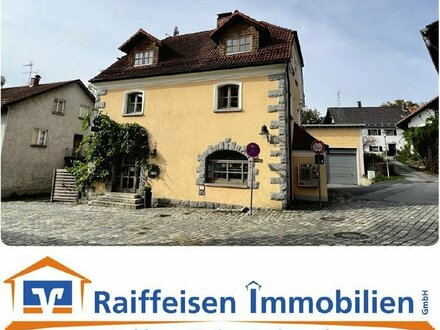 Großzügiges Wohnhaus oder Wohnen & Arbeiten unter einem Dach - Markt Röhrnbach