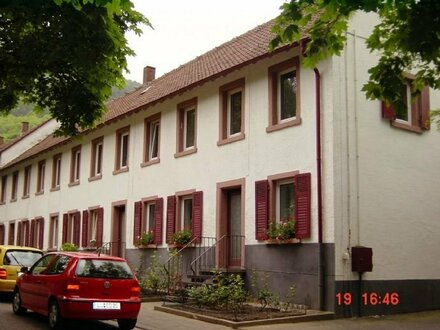 2-Zimmer-Wohnung in bester Lage Neustadt