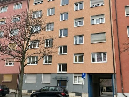 Geräumige 3-Zimmer-Wohnung - mit Einbauküche und Balkon