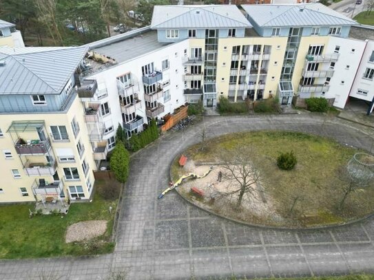 Wohntraum in Potsdam: Helle 2 ZI. Wohnung mit Südbalkon & Bodentiefe Fenster