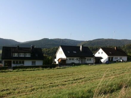 Sofort bebaubare Grundstücke mit Fernsicht in Bad Laasphe