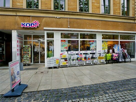 Vielseitige Gewerbefläche am Schweinfurter Marktplatz - Praxis-Kanzlei-Büro