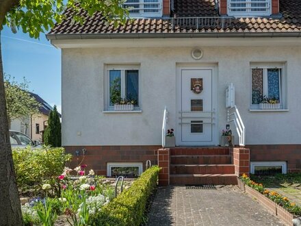 Reihenendhaus am Reitsportort Dallgow nahe Berlin (Nutzfläche 179,26m²), gut vermietet