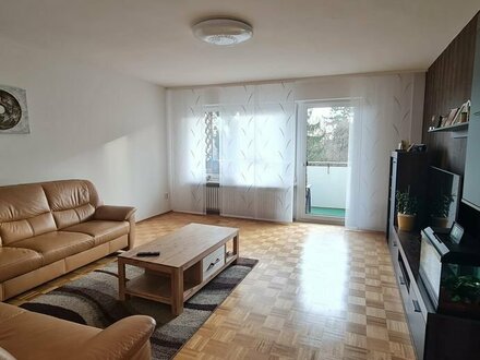 Familienfreundliche 4,5 Zimmer Wohnung in Ausgburg-Hochzoll
