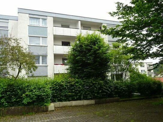 TOP vermietete 3,5-Zimmer Eigentumswohnung mit Balkon und Tiefgaragenstellplatz in Herdecke-Westende zu verkaufen