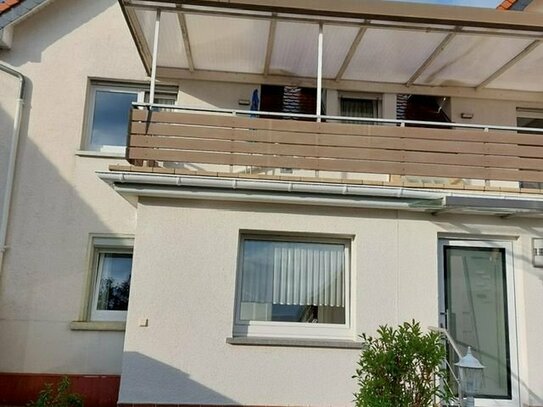 5 Zimmer-Wohnung mit Balkon in zentraler Lage zu vermieten