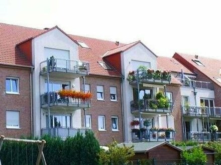 Moderne, gut vermietete Eigentumswohnung mit sonnigem Balkon
