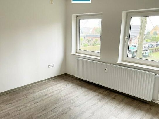 Ihr neues Zuhause in Oststeinbek! Schicke, frisch renovierte 2-Zimmer-Wohnung mit Küchenzeile! (Seniorenwohnanlage)