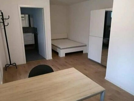 Ein zimmer Apartment in zentral lage