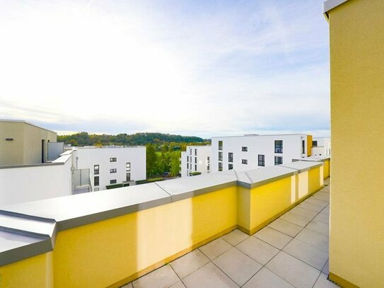 Willkommen in Ihrer Erstbezugswohnung! Stilvolle 2-Zi-Wohnung mit EBK und toller Dachterrasse