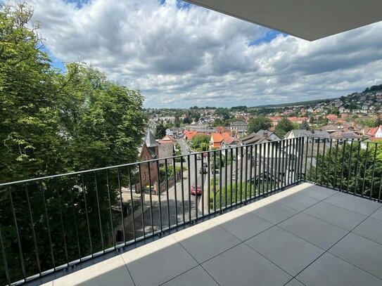 Sensationeller Ausblick: Neubau-Wohnung in Büdingen