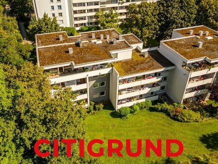 Bogenhausen - Wohnen im Grünen: Modernisierte 3-Zimmer Wohnung mit Westloggia & idyllischer Aussicht