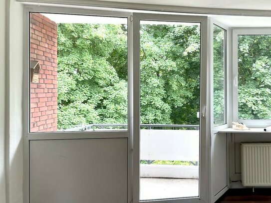 Schöne 2-Zimmer-Wohnung mit Einbauküche und Balkon in Borgfelde, Hamburg