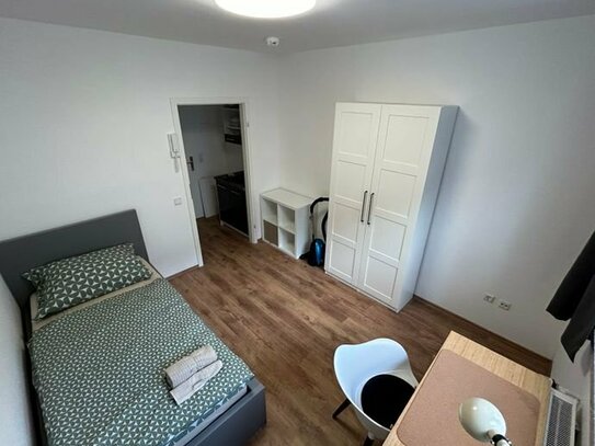 Kleines voll möbliertes Single-Apartment in Bilk (WHG09)