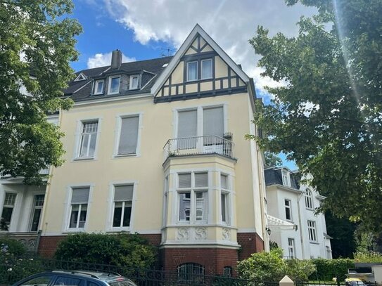 Wunderschönes Denkmal-Mehrfamilienhaus im begehrten Zooviertel von Wuppertal-Vohwinkel