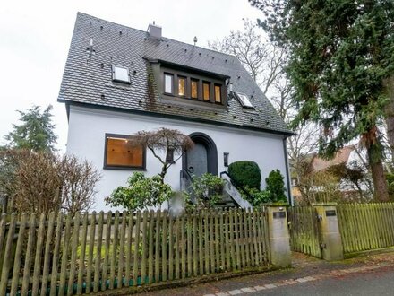 Charmantes Einfamilienhaus mit sonnigem Garten in beliebter Wohnlage von Nürnberg-Ziegelstein