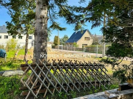 Ein perfektes Baugrundstück! Ruhige Wohnlage im geschützten historischen Dorfkern von Alträhnitz (Hellerau)