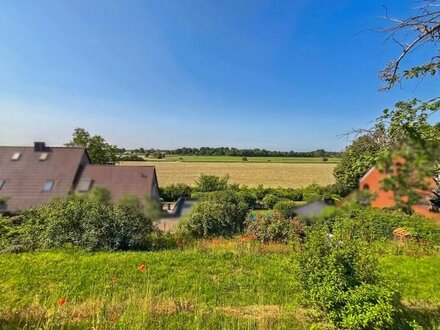 Frei bebaubar mit herrlichem Ausblick!