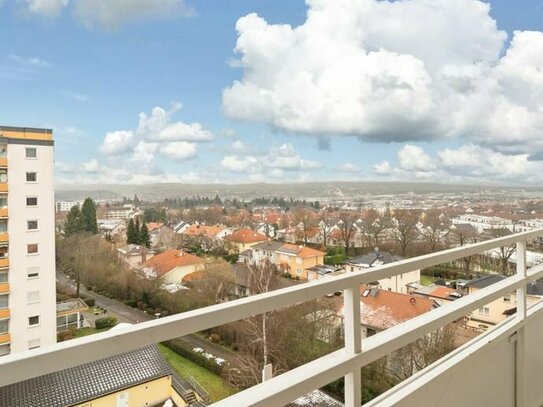 Modernisierte 2-Zimmer-Wohnung mit Blick über Bad Kreuznach