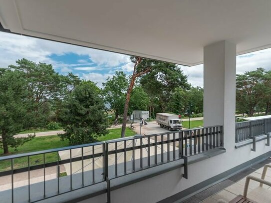 Eine größere Terrasse mit freiem Seeblick finden Sie nirgends!