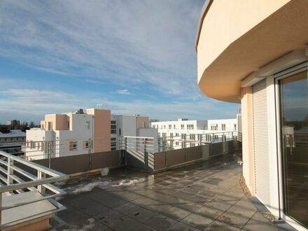 Moderne 3-Zimmer Wohnung mit schöner Dachterrasse in Bogenhausen