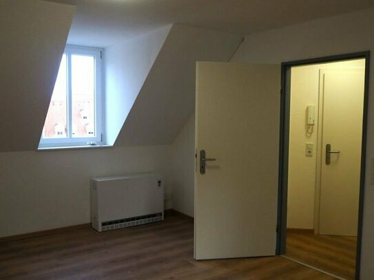 Neu renoviertes Dach-Appartement Am Soutyhof 22