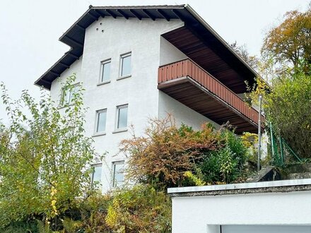 Großzügiges Zweifamilienhaus in begehrter Wohnlage von Mühltal/Nieder-Ramstadt, auf dem Lohberg