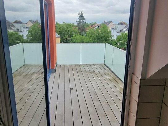 Große 4-Zimmer-Wohnung mit Balkon, Tageslichtbad und Abstellkammer