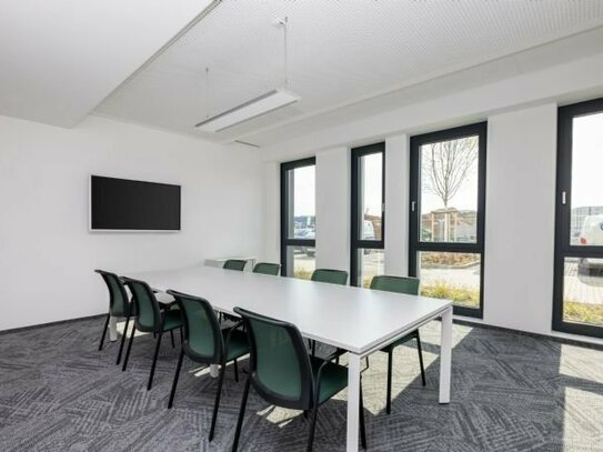 All-inclusive-Zugang zu professionellen Büroräumen für 4 Personen in HQ HangarOne