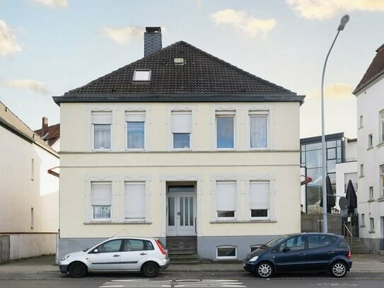 Anleger aufgepasst! Komplett vermietetes Mehrfamilienhaus mit 3 Wohneinheiten in zentraler Lage