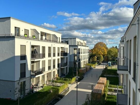 Wohntraum in Altglienicke! Moderne 4-Zimmer-Wohnung mit Balkon in Westausrichtung