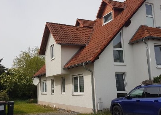 Schmucke Maisonette-Wohnung mit geruhsamen Umfeld