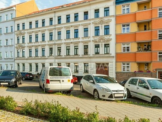 Gut geschnittene 2-Zimmer-Wohnung mit Balkon und Stellplatz in ruhiger Umgebung von Leipzig