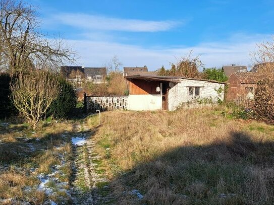 Grundstück mit Stadtvilla in Kamp-Lintfort Niersenbruch | Modernisieren oder Neubau mit TOP-Zins